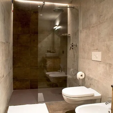 Szálloda San Vitale 3*