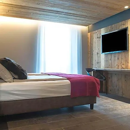 Отель San Vitale 3*